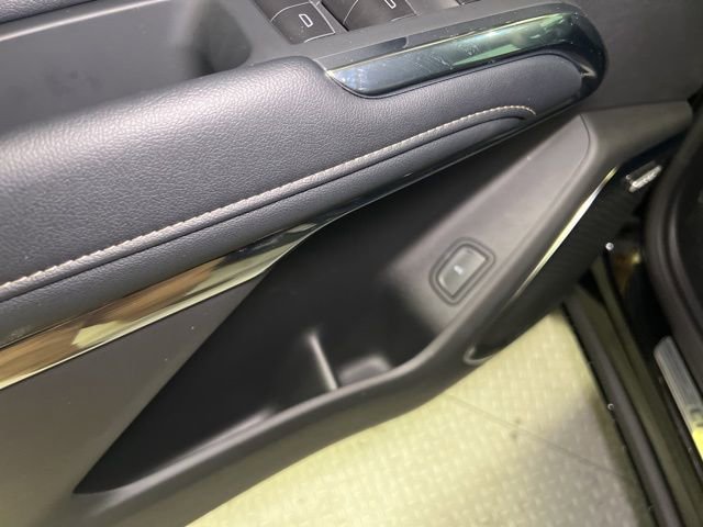 Used 2026 Chevrolet Traverse High Country w/ LPO, Floor Liner Package image 48