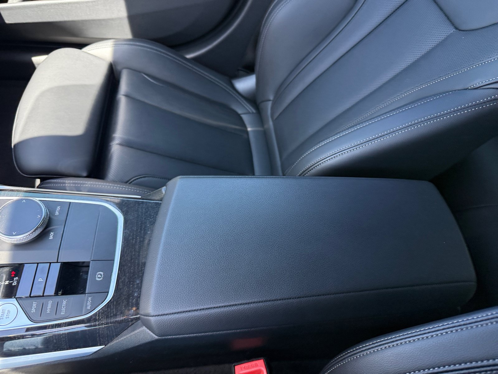 Used 2023 BMW 330e w/ Driving Assistance Package RWD image 14