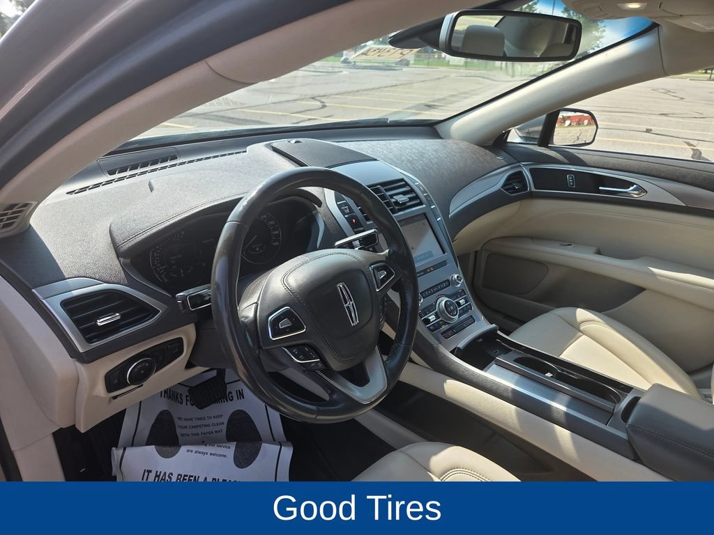 Used 2020 Lincoln MKZ AWD w/ Convenience Package image 14