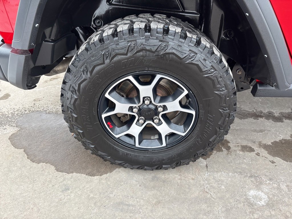 Used 2021 Jeep Wrangler Unlimited Rubicon w/ Cold Weather Group image 12