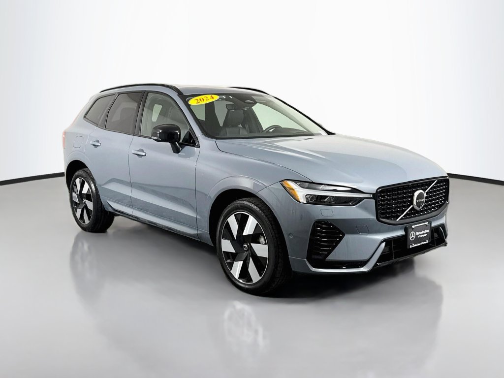 Used 2024 Volvo XC60 T8 Ultimate w/ Climate Package