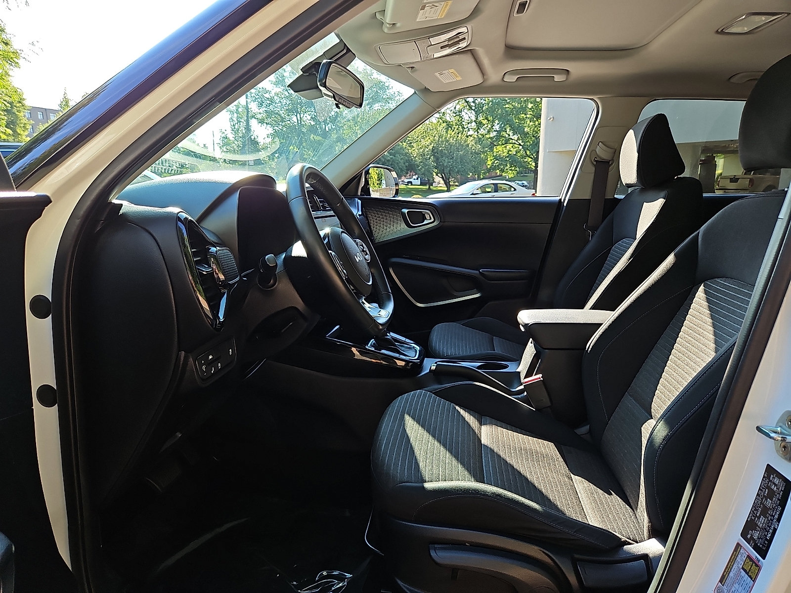 Used 2022 Kia Soul GT-Line FWD image 13