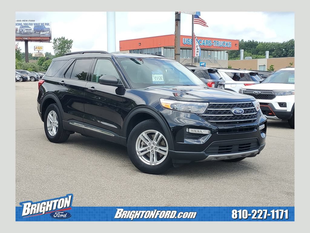 Certified 2024 Ford Explorer XLT w/ Equipment Group 202A