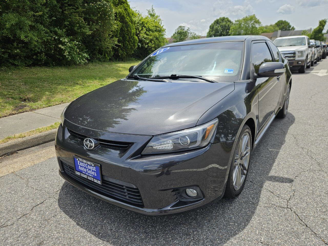 Used 2012 Scion tC FWD image 3