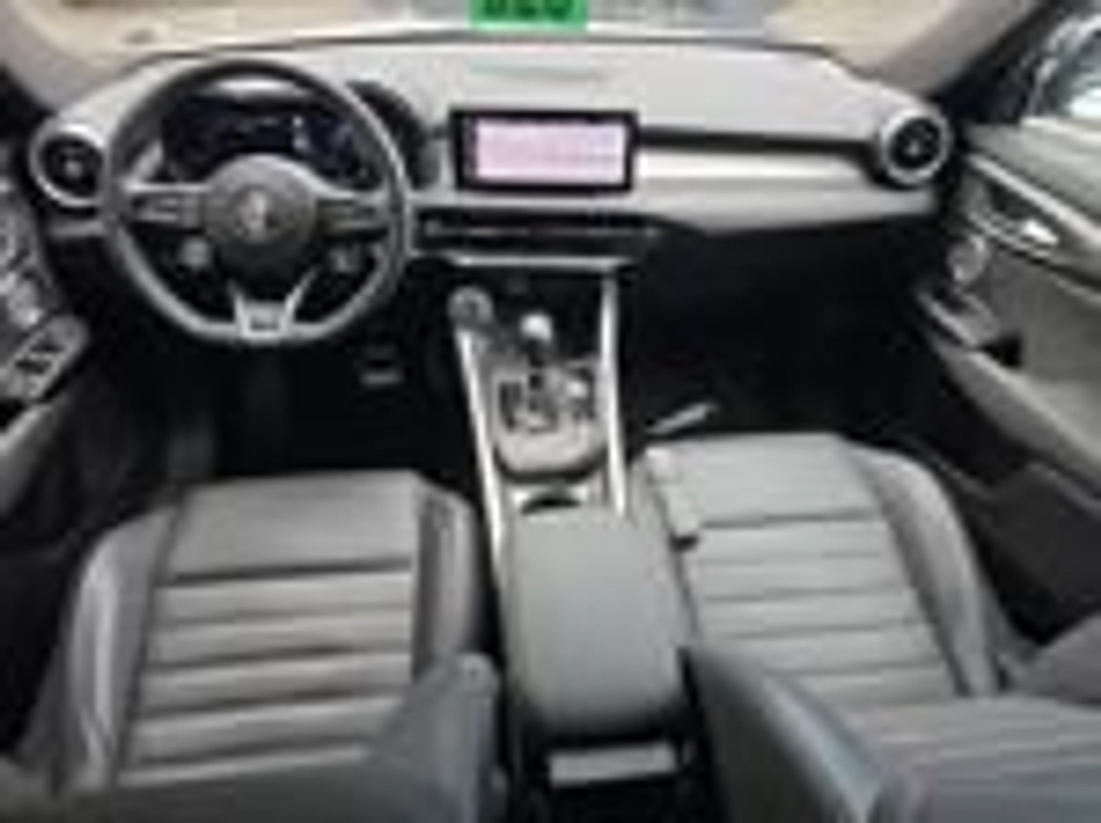 Used 2024 Alfa Romeo Tonale Veloce AWD/4WD image 10