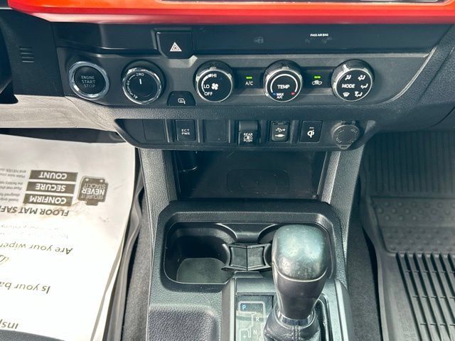 Used 2019 Toyota Tacoma TRD Off-Road AWD/4WD image 51