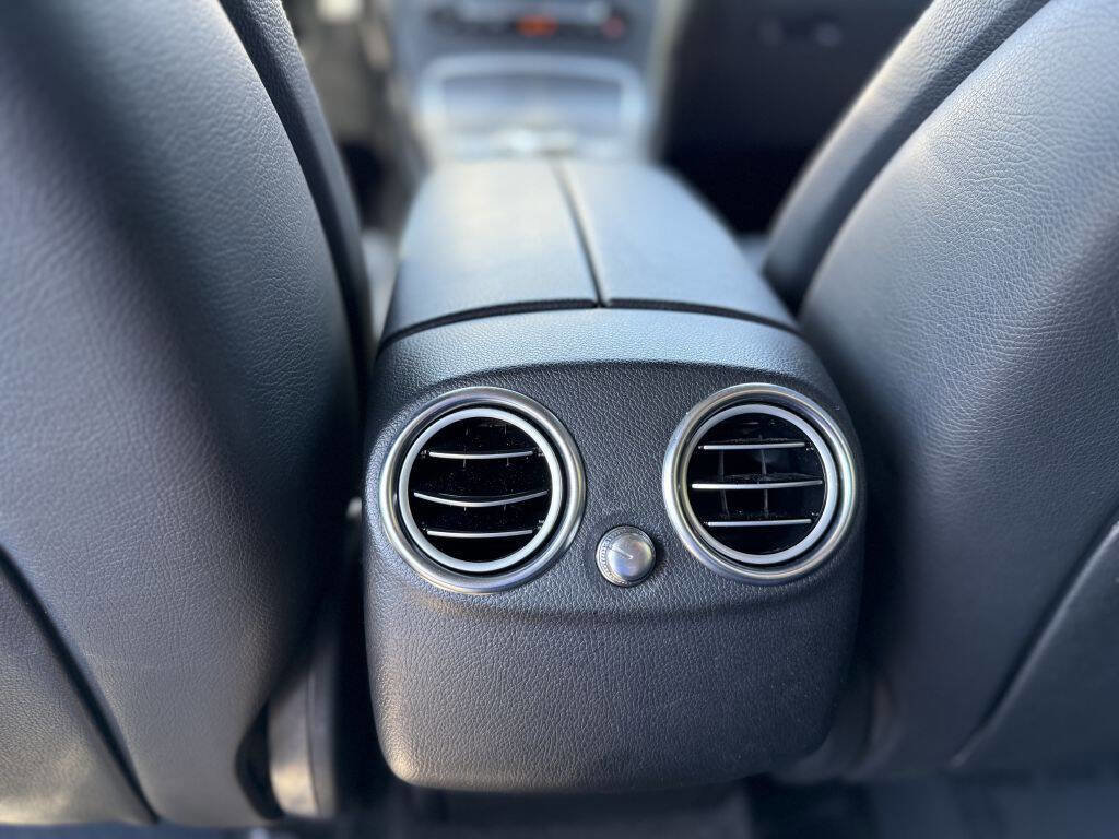 Used 2017 Mercedes-Benz GLC 300 w/ Premium 1 Package image 14