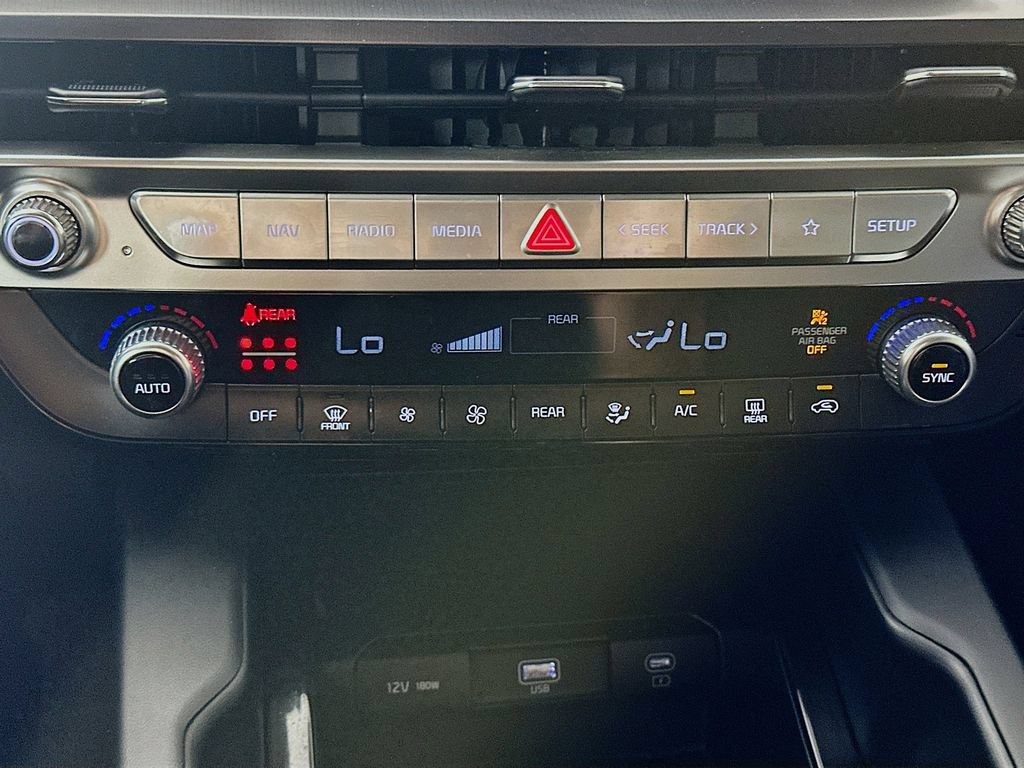 Certified 2023 Kia Telluride LX FWD image 24
