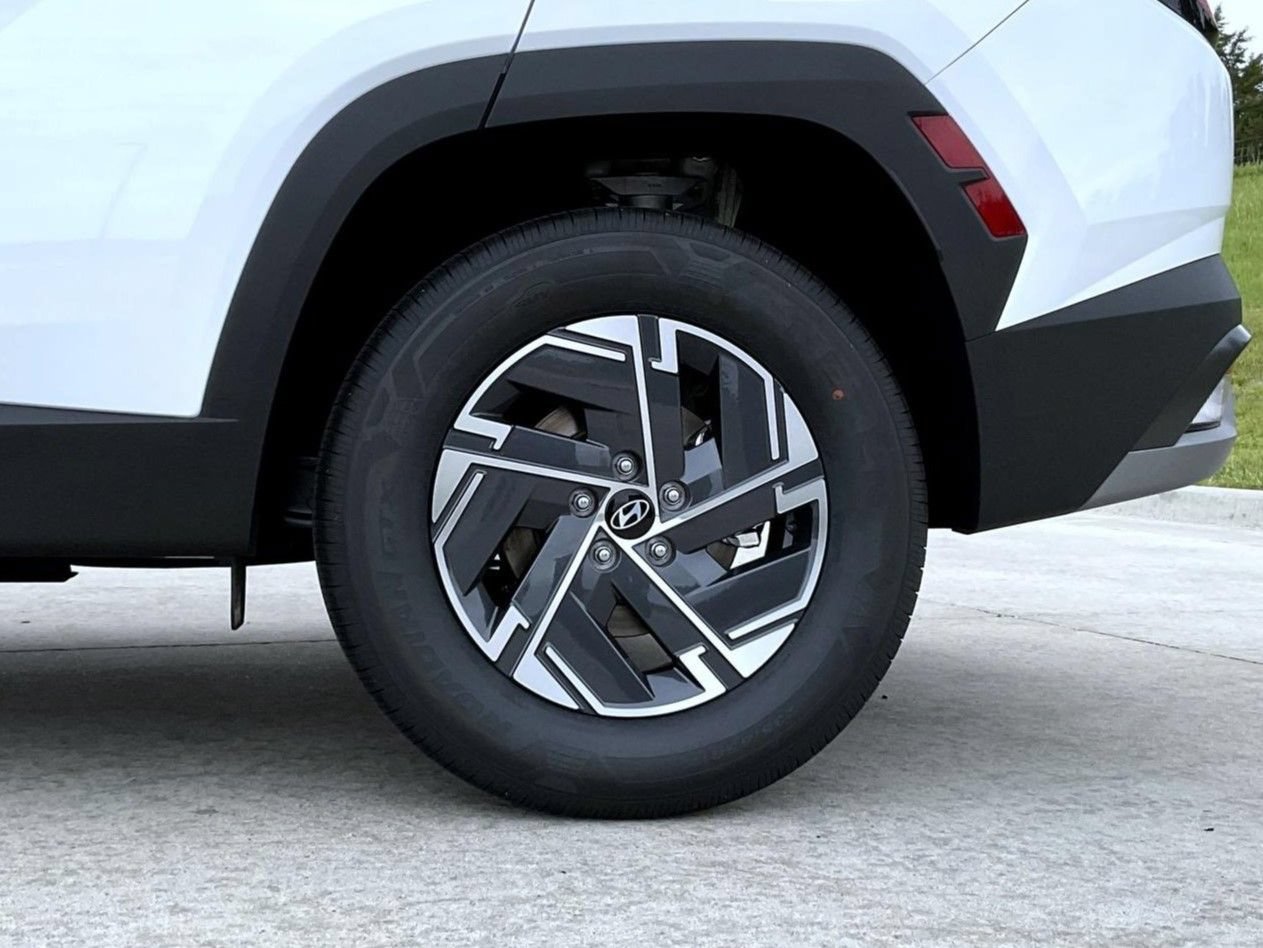 New 2026 Hyundai Tucson Blue SE AWD/4WD image 23