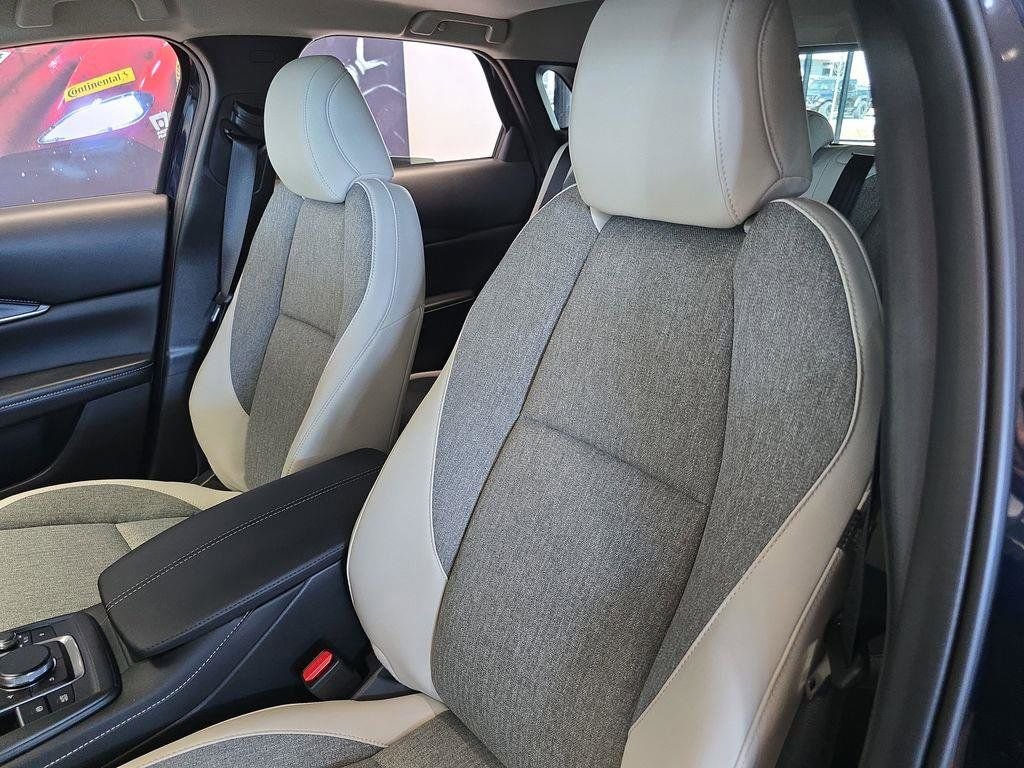 New 2026 MAZDA CX-30 Aire Edition image 19