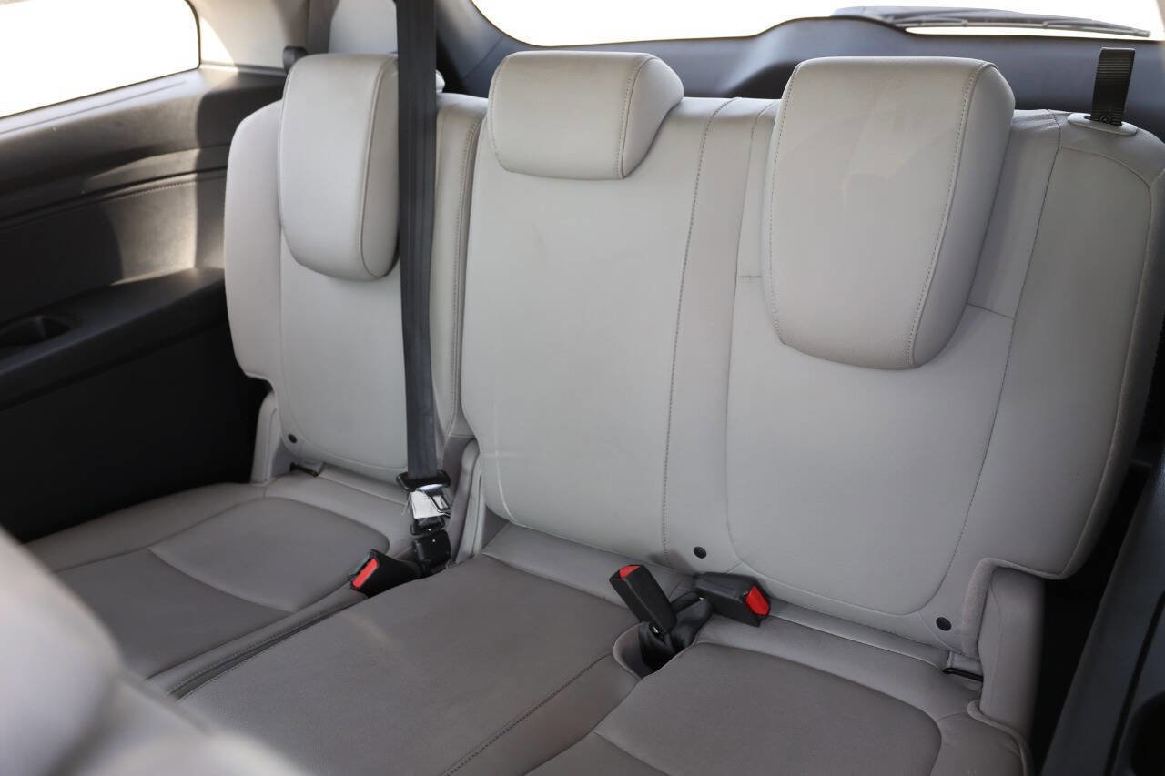 Used 2018 Honda Odyssey EX-L image 17
