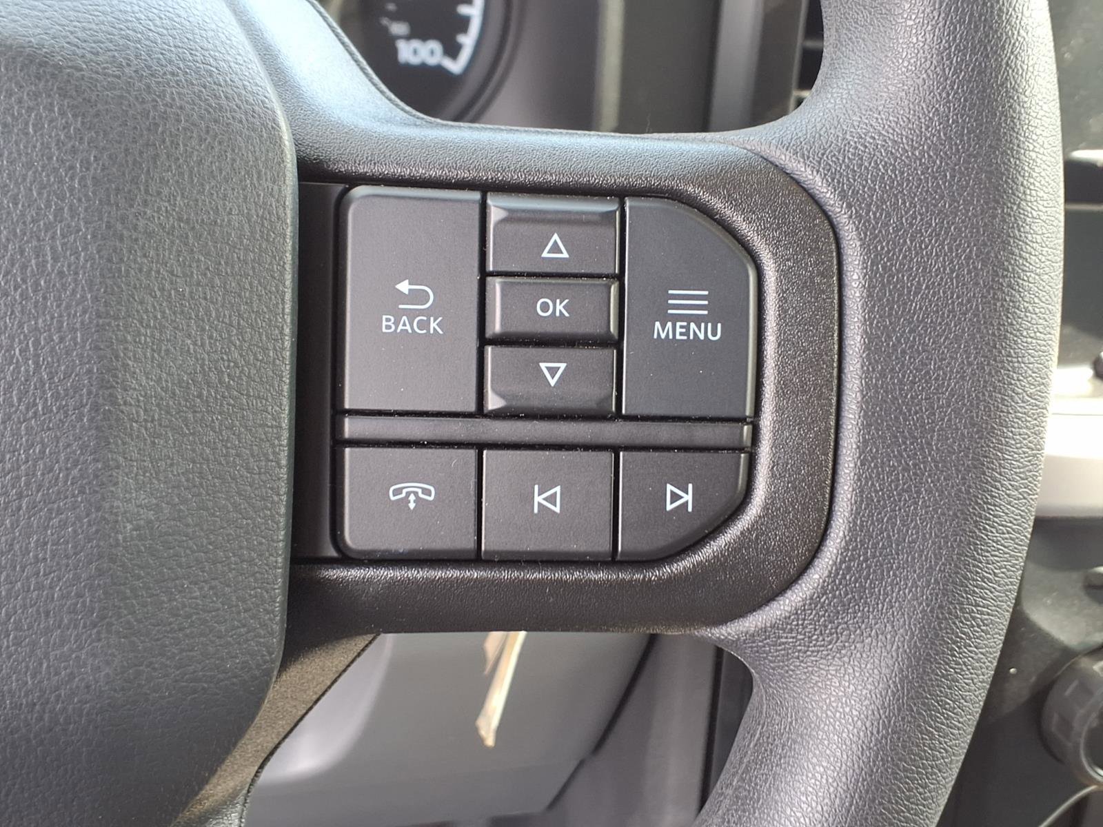 Used 2023 Ford F550 4x4 Regular Cab Super Duty image 23