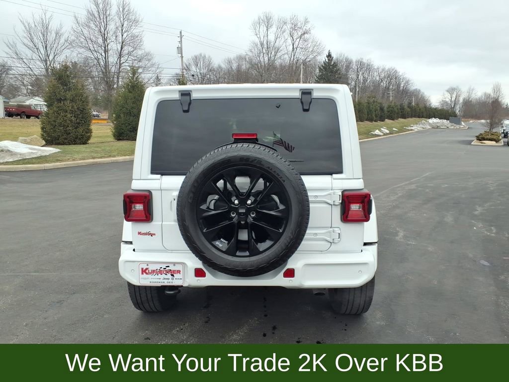 Used 2023 Jeep Wrangler Altitude image 5