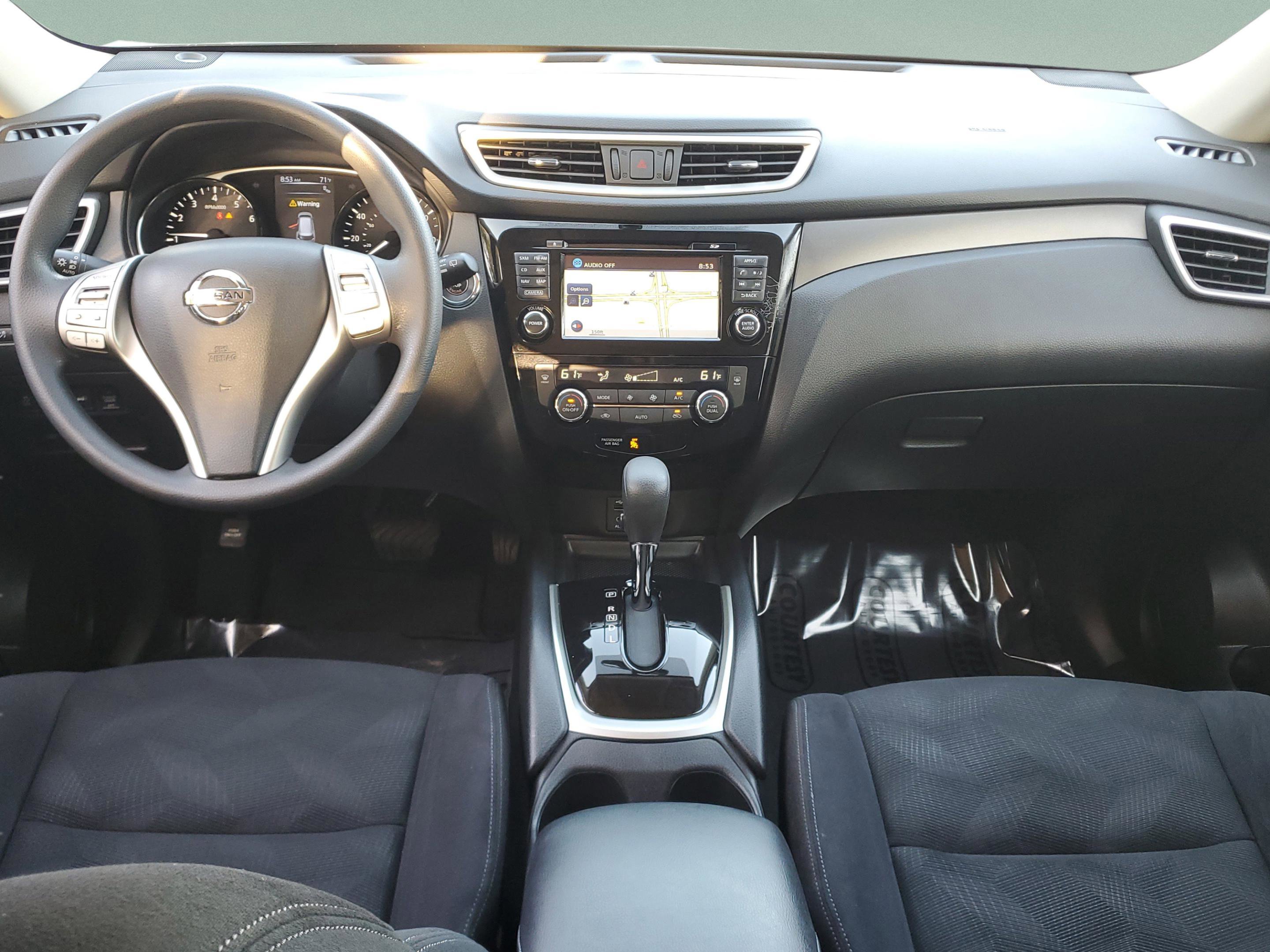 Used 2016 Nissan Rogue SV w/ SV Premium Package image 12