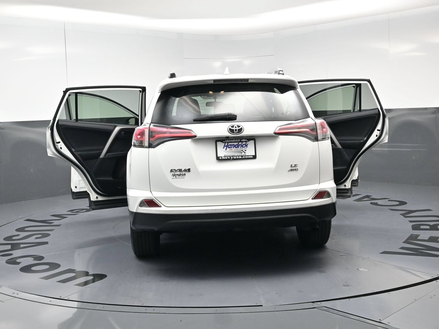 Used 2016 Toyota RAV4 LE AWD/4WD image 26