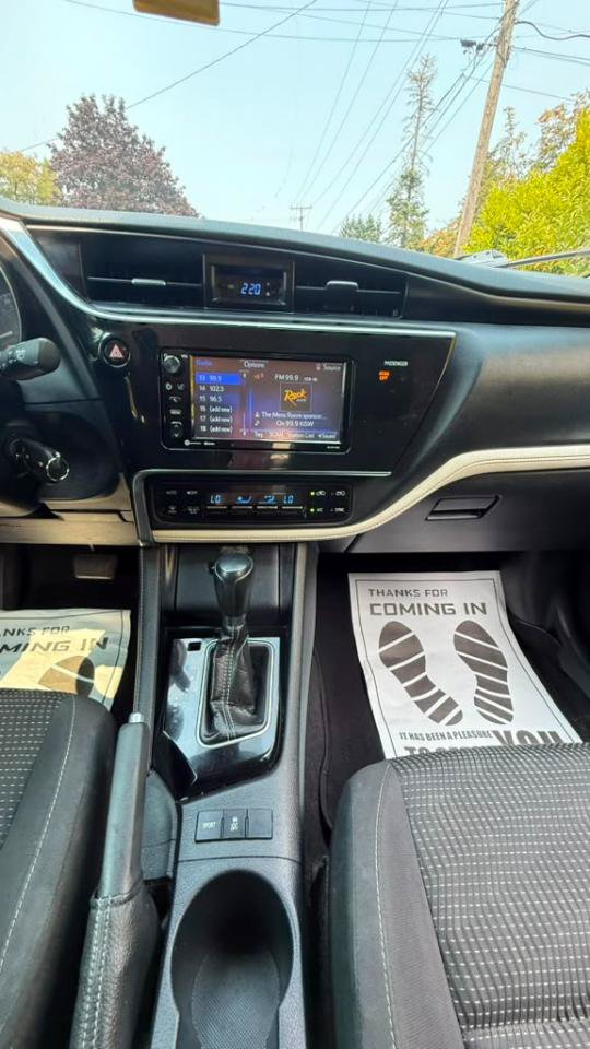 Used 2017 Toyota Corolla iM FWD image 5