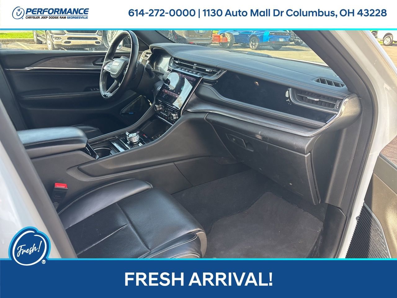 Used 2022 Jeep Grand Cherokee Overland w/ Advanced Protech Group III image 16