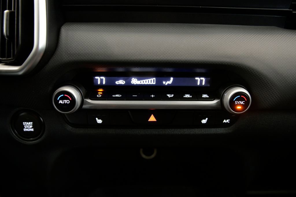 Used 2023 MAZDA CX-50 2.5 S w/ Preferred Plus Pkg image 24