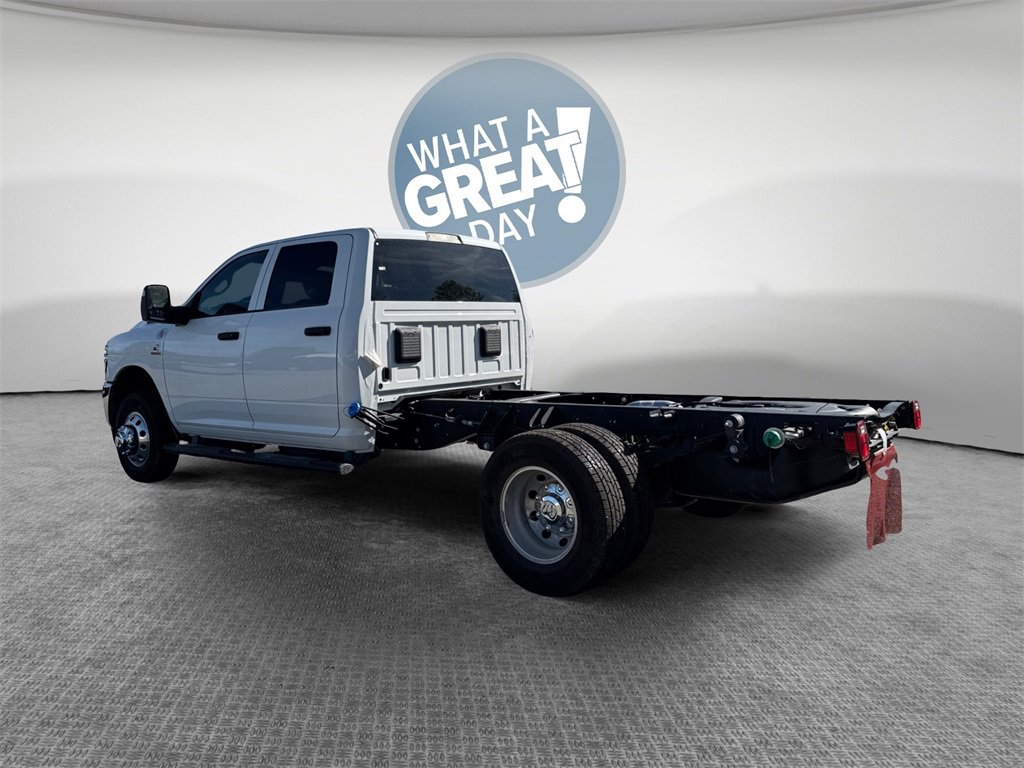 New 2026 RAM 3500 Tradesman w/ Chrome Appearance Group image 6