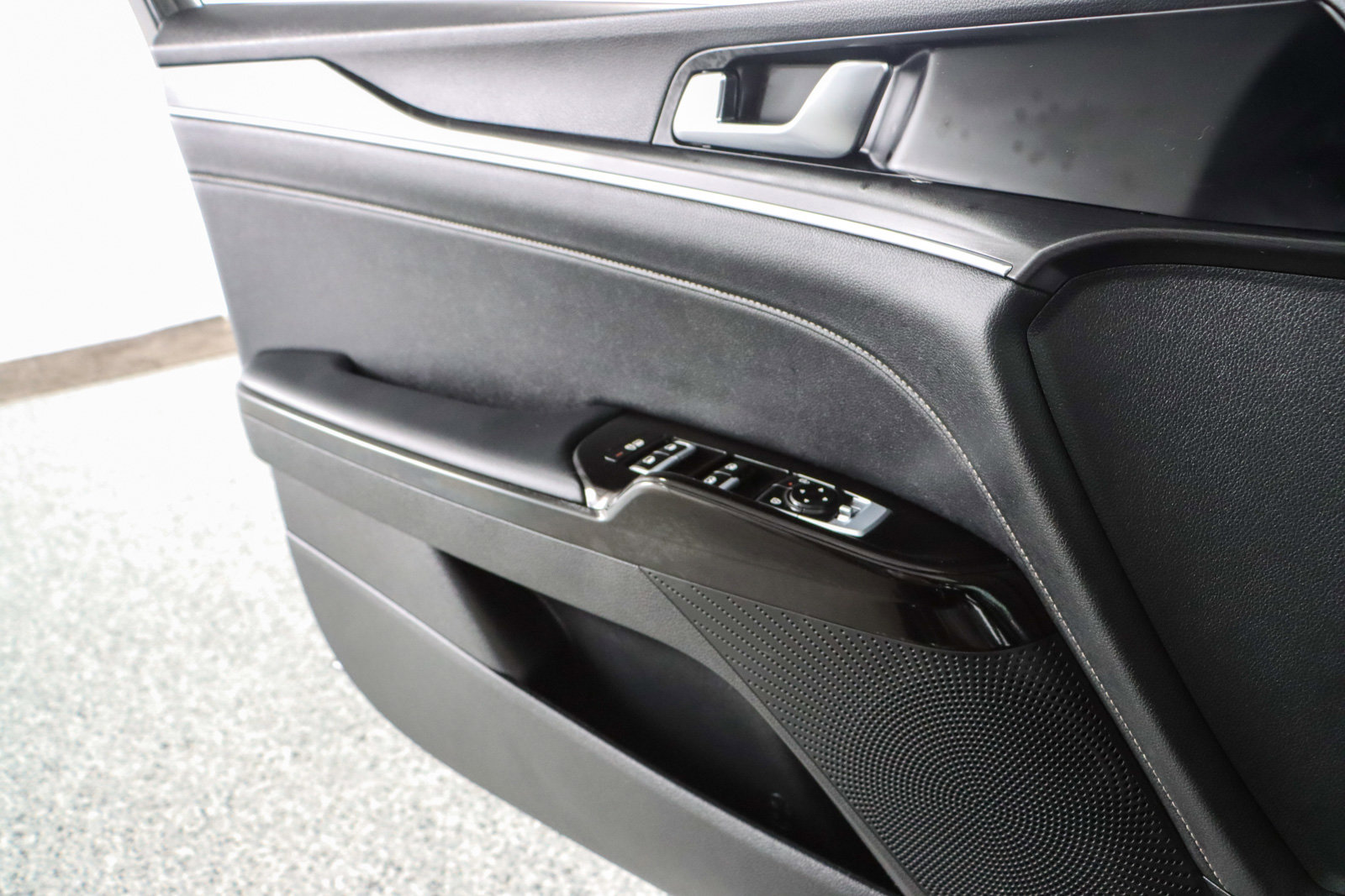 Used 2025 Kia K5 GT-Line image 21