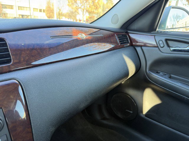 Used 2011 Chevrolet Impala LT w/ Luxury Edition Package image 35