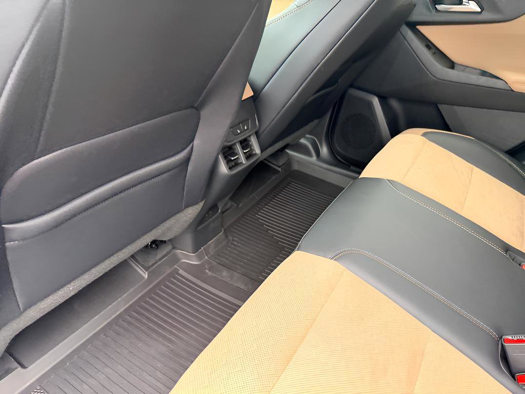 New 2026 Chevrolet Equinox ACTIV w/ Convenience Package III image 31