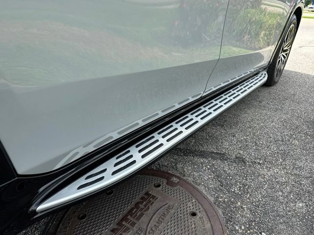 Certified 2023 Mercedes-Benz EQS 580 4MATIC SUV image 46