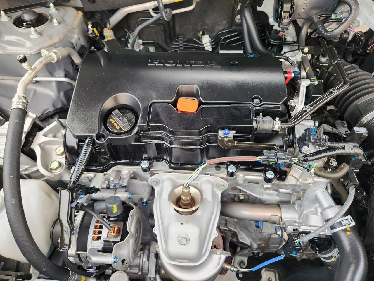 Used 2025 Honda HR-V Sport image 30