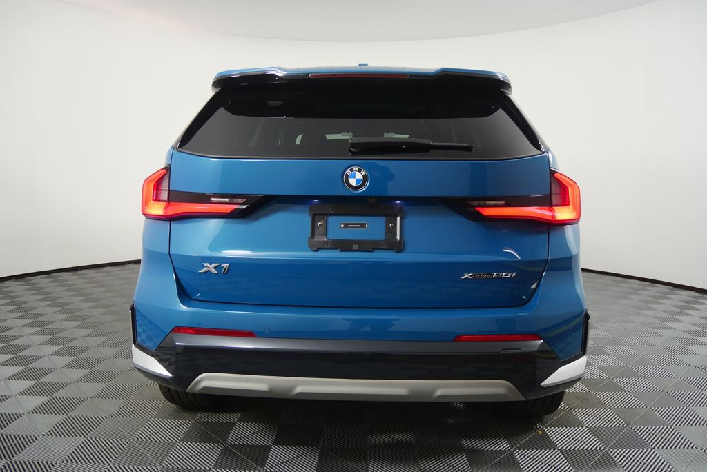 Certified 2024 BMW X1 xDrive28i image 4