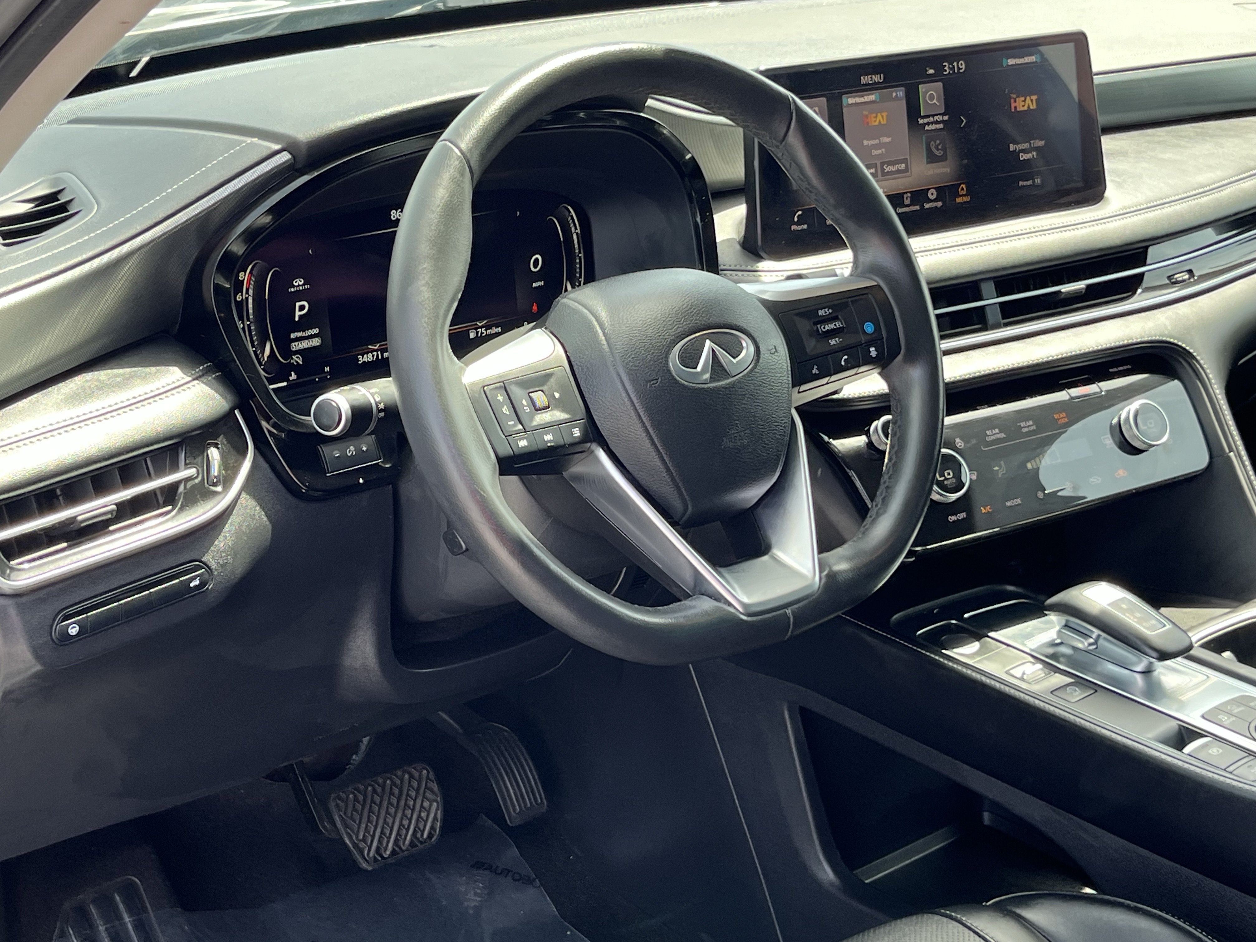 Used 2023 INFINITI QX60 Luxe w/ Cargo Package FWD image 15