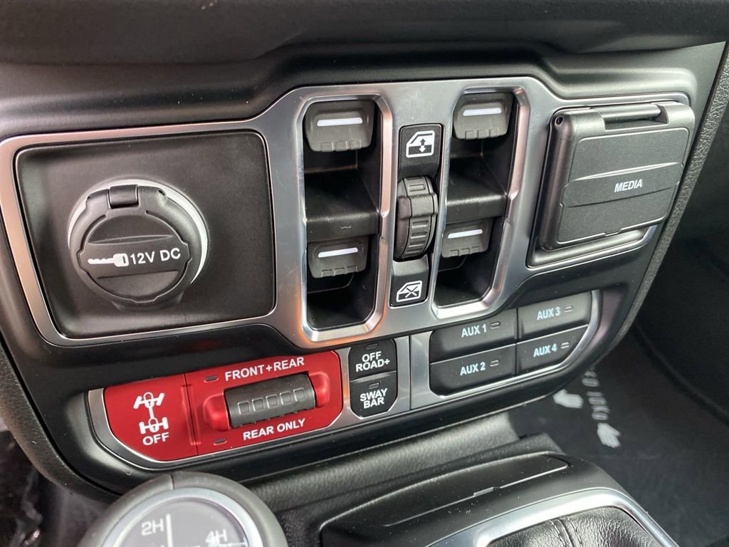 New 2025 Jeep Gladiator Rubicon AWD/4WD image 36