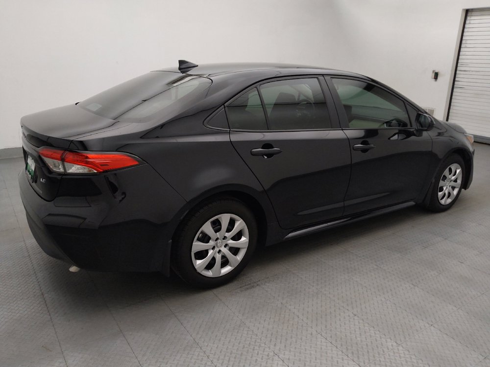Used 2025 Toyota Corolla LE FWD image 10