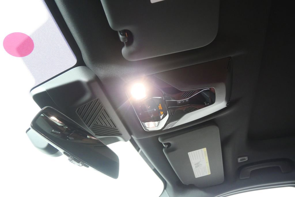 Used 2026 BMW X1 xDrive28i w/ Technology Package image 20