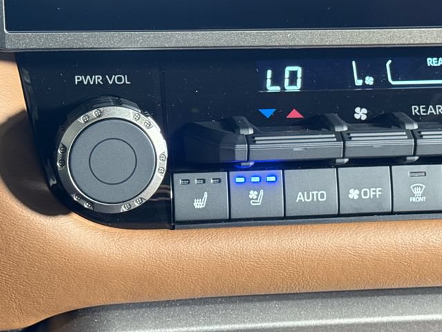 New 2026 Toyota Sequoia 1794 Edition AWD/4WD image 32