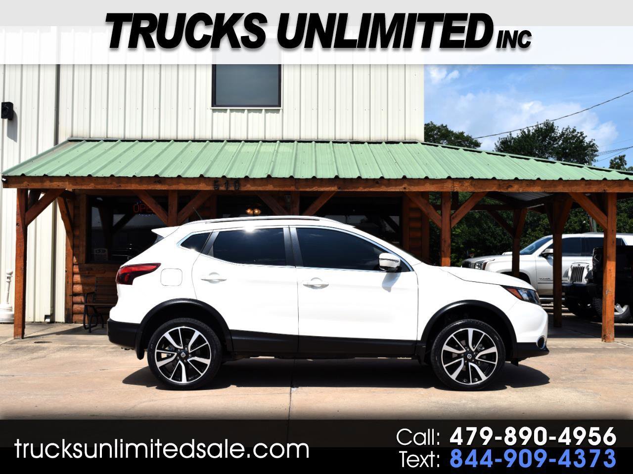 Used 2019 Nissan Rogue Sport SL image 1