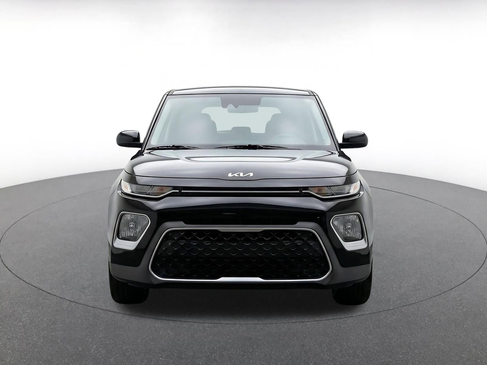 Used 2025 Kia Soul LX w/ LX Technology Package FWD video 2
