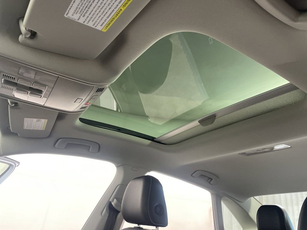 New 2026 Volkswagen Jetta SEL FWD image 18