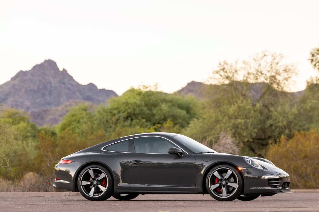Used 2014 Porsche 911 50th Anniversary Edition RWD image 30