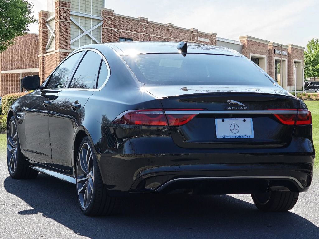 Used 2024 Jaguar XF R-Dynamic SE image 7