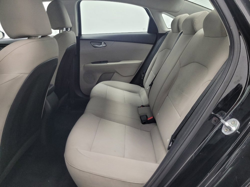 Used 2019 Kia Forte LXS image 18