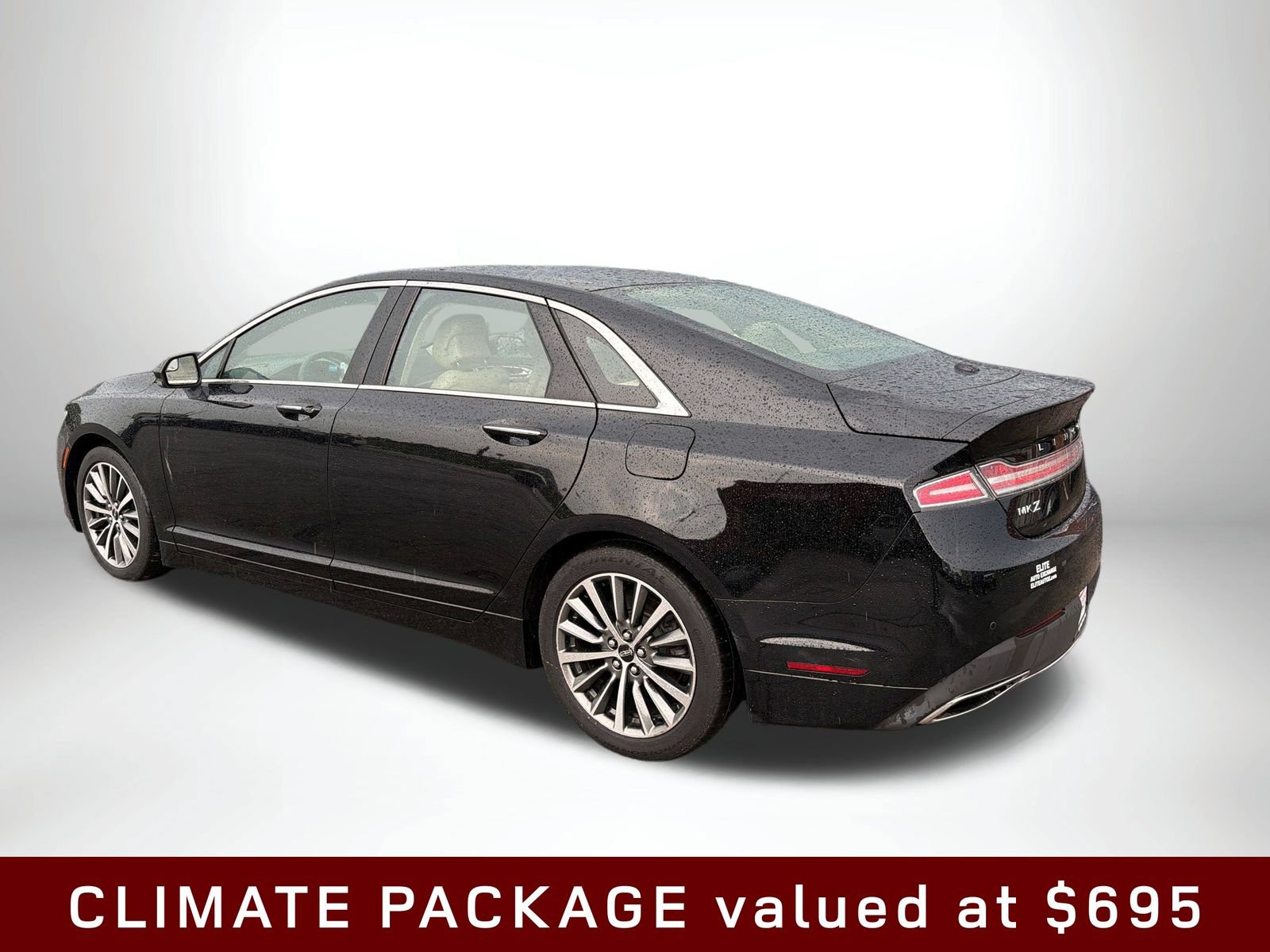 Used 2017 Lincoln MKZ Select w/ Climate Package FWD image 4