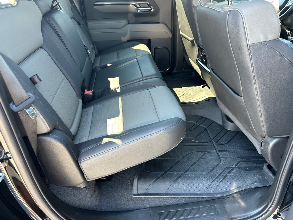 Used 2025 Chevrolet Silverado 1500 ZR2 AWD/4WD image 15