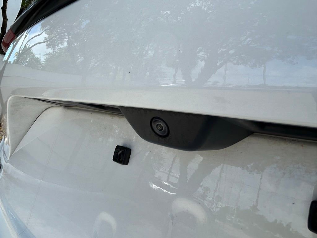 Used 2024 Jeep Grand Cherokee Altitude image 39