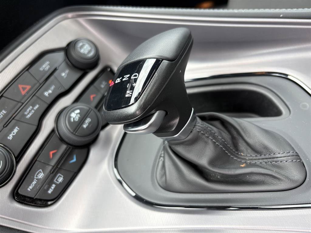 Used 2023 Dodge Challenger R/T w/ Performance Handling Group RWD image 18