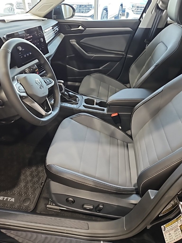 New 2026 Volkswagen Jetta SE image 27