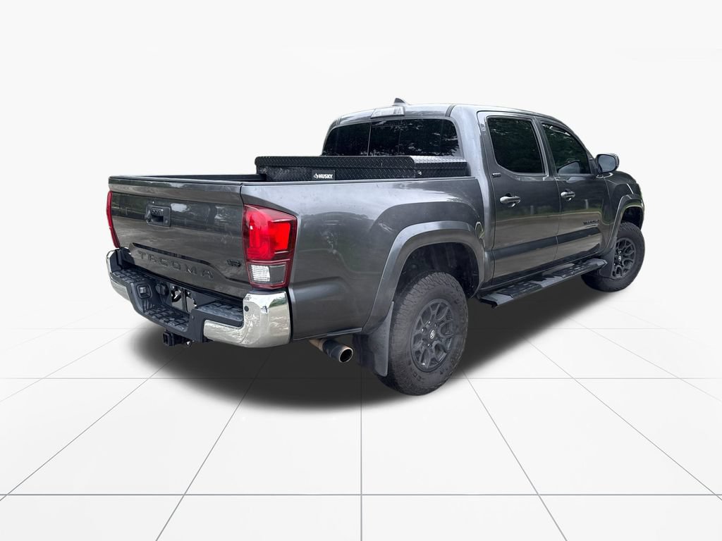 Used 2019 Toyota Tacoma SR5 RWD image 8