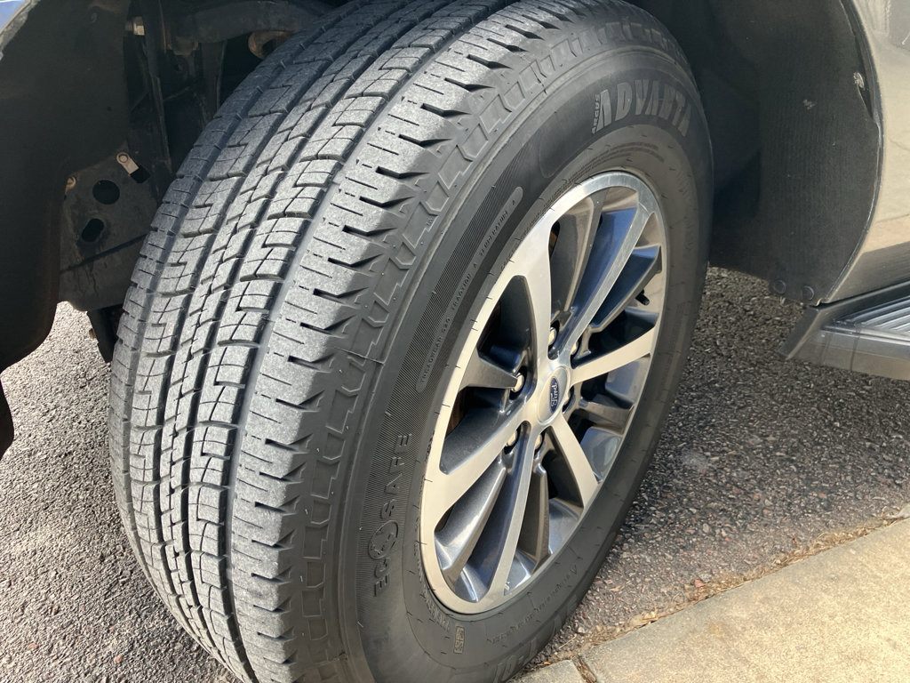 Used 2020 Ford Expedition Max XL AWD/4WD image 33