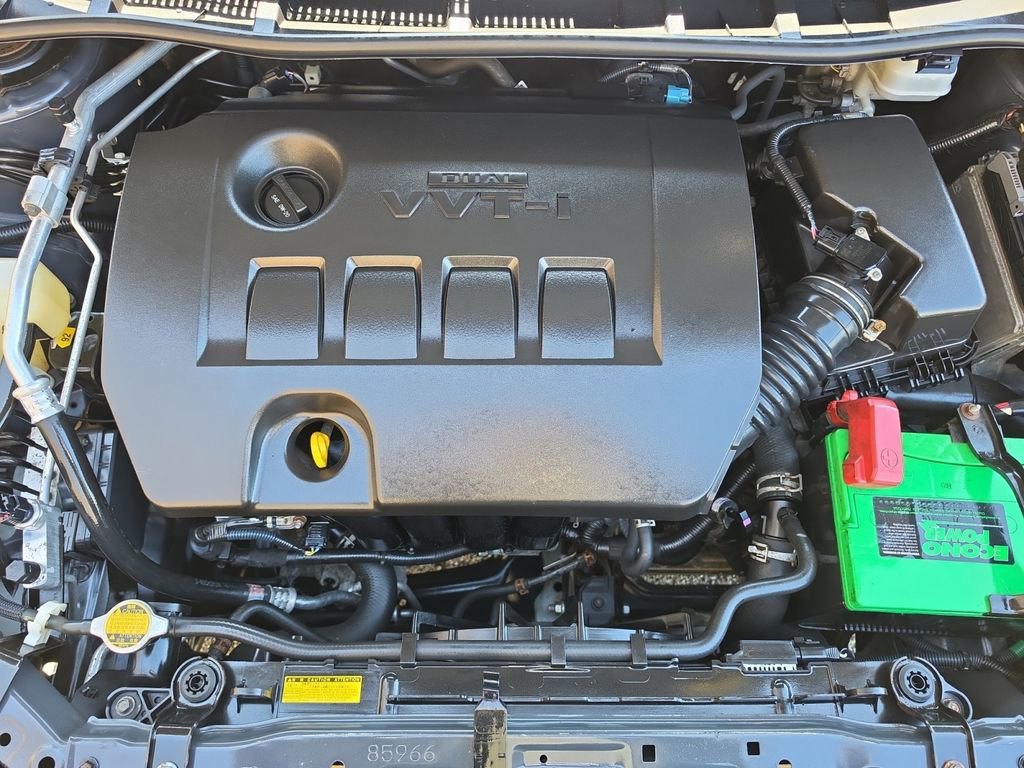 Used 2013 Toyota Corolla L FWD image 14