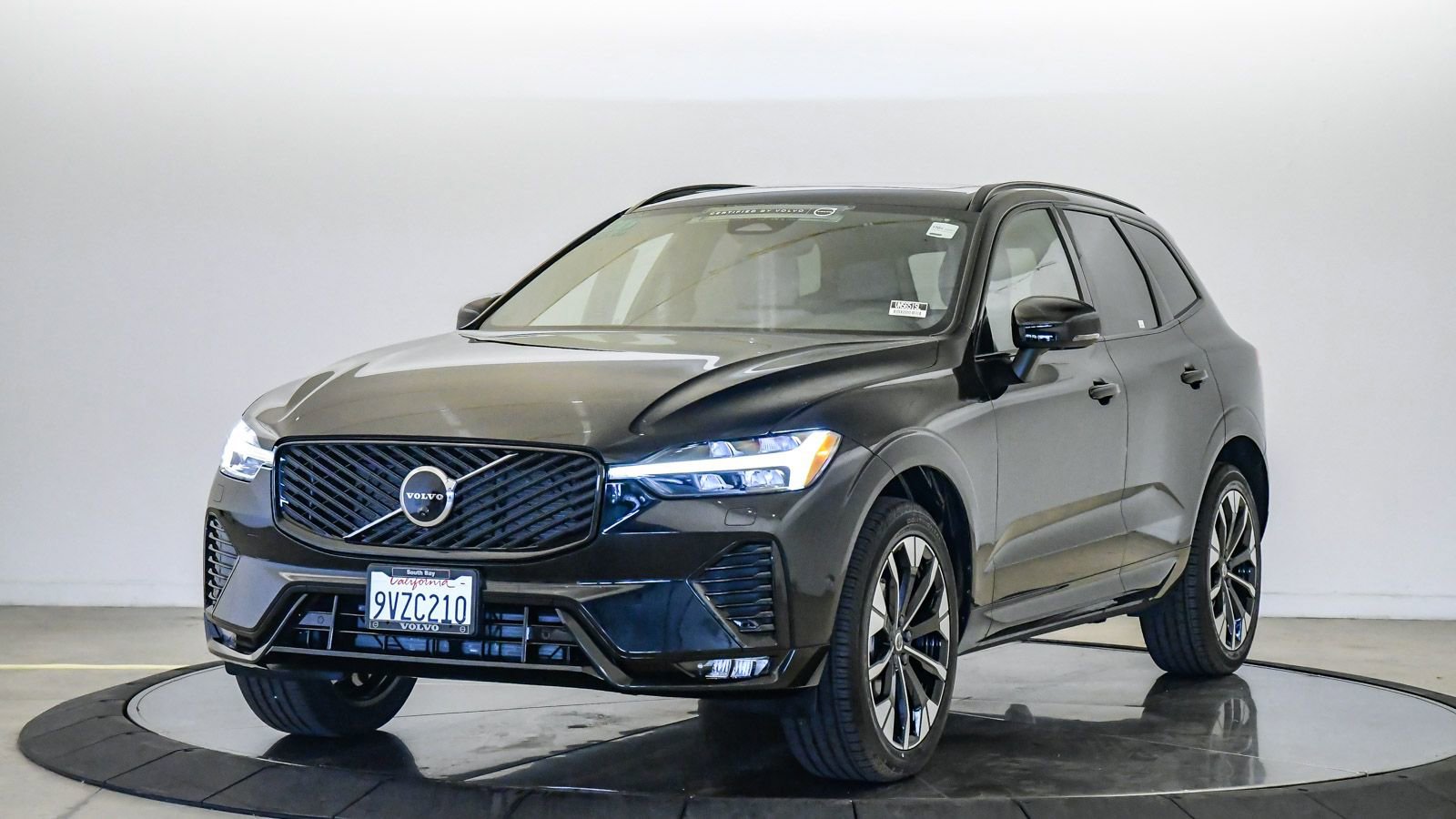 Certified 2026 Volvo XC60 B5 Plus w/ Protection Package Premier