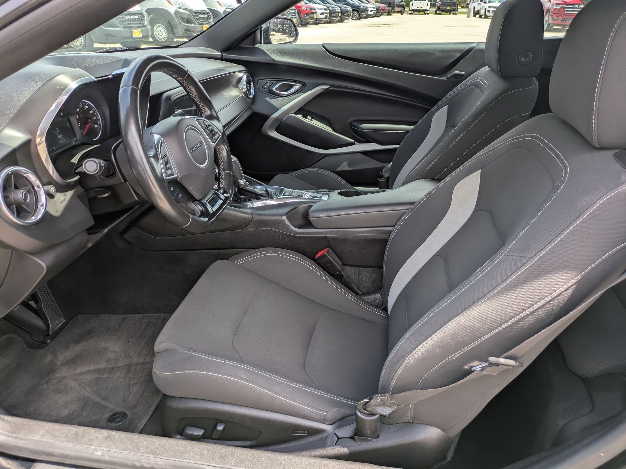 Used 2018 Chevrolet Camaro LT w/ RS Package image 9